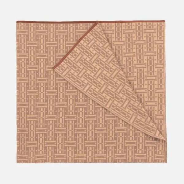 Parquet Throw Sand 3 Parquet Throw Sand