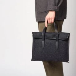 Barrett Sleeve – Black -Home And Daily Necessities Store Barrett Sleeve 800x800 72dpi 1 Black 600x600 1