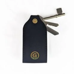 Leather AirTag Key Organiser -Home And Daily Necessities Store Garstin airtag key organiser back white background small 600x600 1