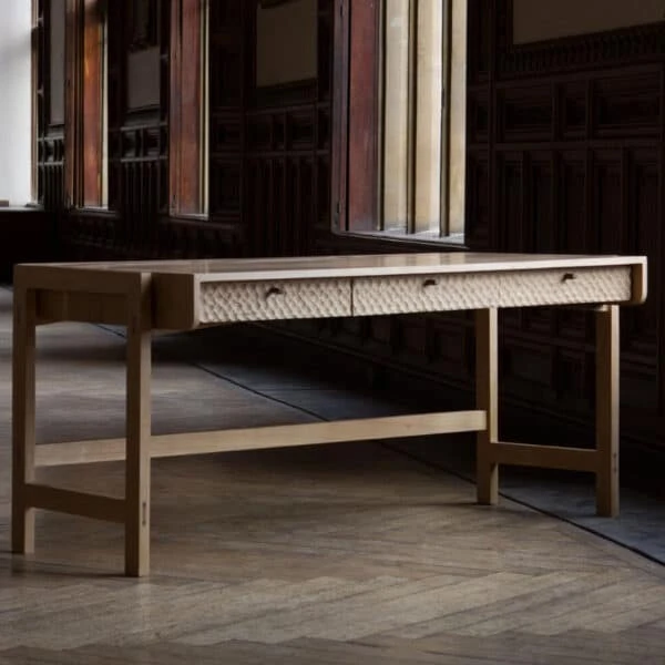 Tälja Desk 3 Tälja Desk