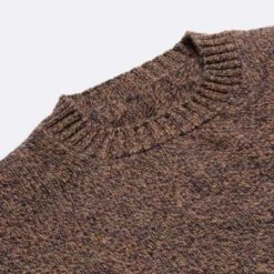Driftwood Dean Lambswool Crew Neck Jumper 7 Driftwood Dean Lambswool Crew Neck Jumper -Home And Daily Necessities Store Mallochs dean driftwood close up neck 600x600 1