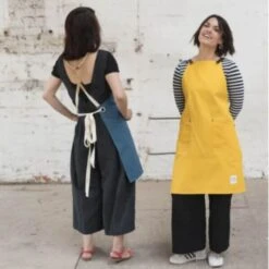 Baby Pink Canvas Apron 7 Baby Pink Canvas Apron -Home And Daily Necessities Store Risdon 800x800 reverse apron lifestyle 600x600 4