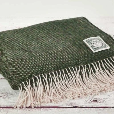 Racing Green Blanket 4 Racing Green Blanket - Image 2