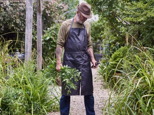 Sloe Split Apron 4 Sloe Split Apron - Image 2