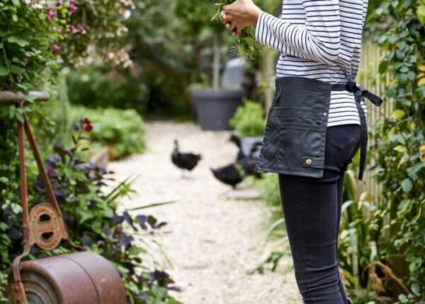 Rustic Pocket Apron 4 Rustic Pocket Apron - Image 2