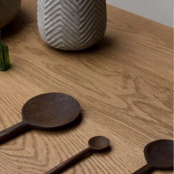 Signature Dining Table In Oak 4 Signature Dining Table In Oak - Image 2