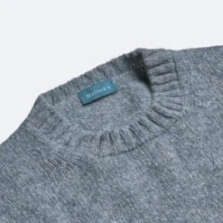 Pale Blue Wreay Shetland Wool Crew Neck 6 Pale Blue Wreay Shetland Wool Crew Neck -Home And Daily Necessities Store mallochs pale blue wreay shetland crew neck details2 1024x1024@2x clipped rev 1 600x600 1