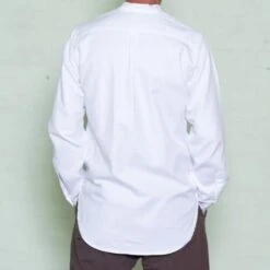 White Cotton ‘Admiralty’ Grandad Collar Shirt -Home And Daily Necessities Store yarmouth oilskins white cotton granddad shirt back 600x600 1